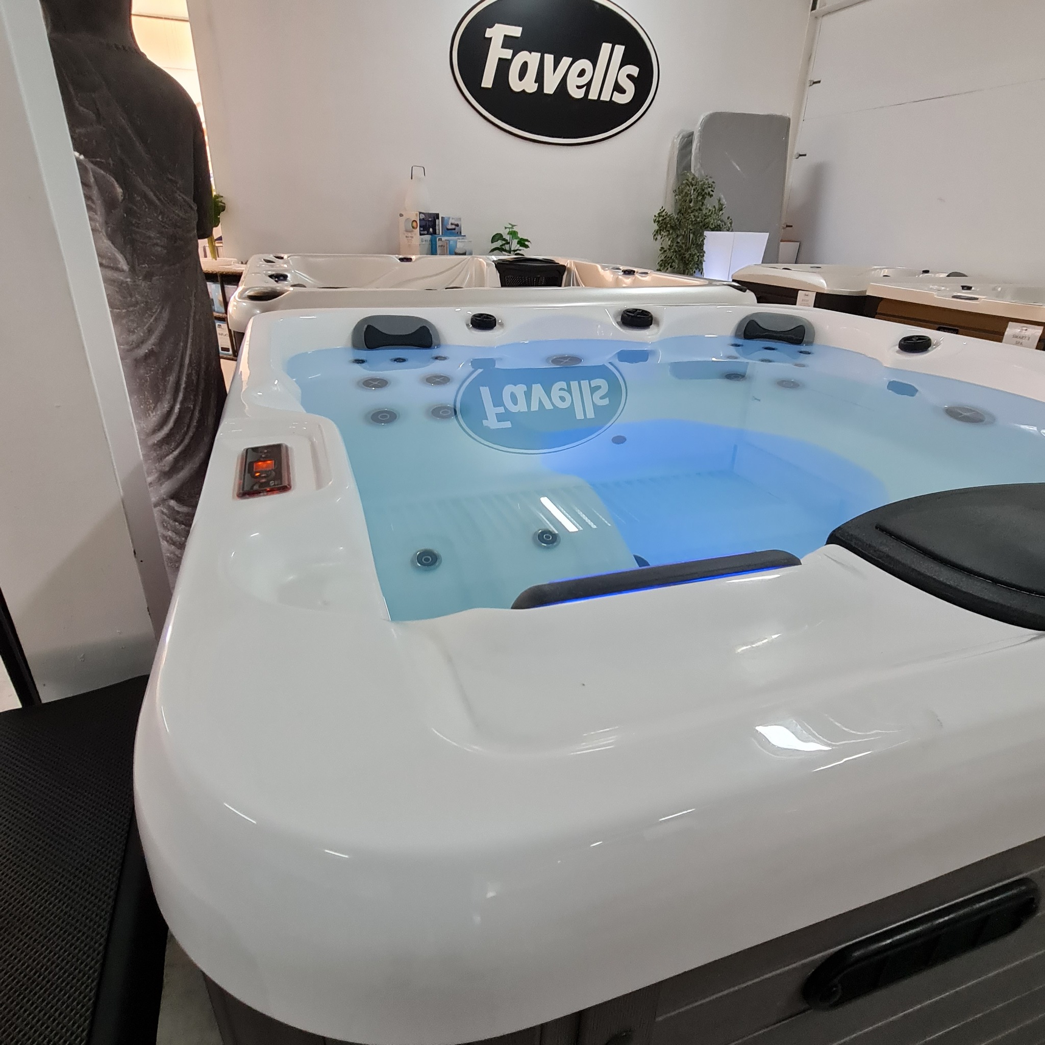 Interested in a spa?  Visit our showroom where we have a large variety of spas on display.

 » Outdoor Furniture Fuengirola, Costa Del Sol, Spain