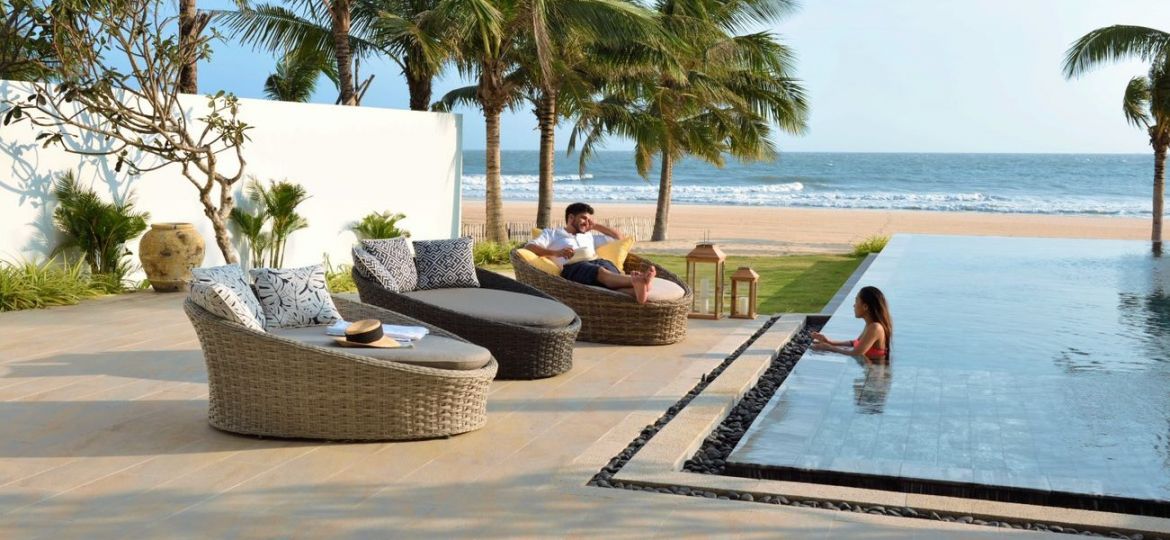 Lifestyle Garden´s Mili Daybed is great for lounging out in