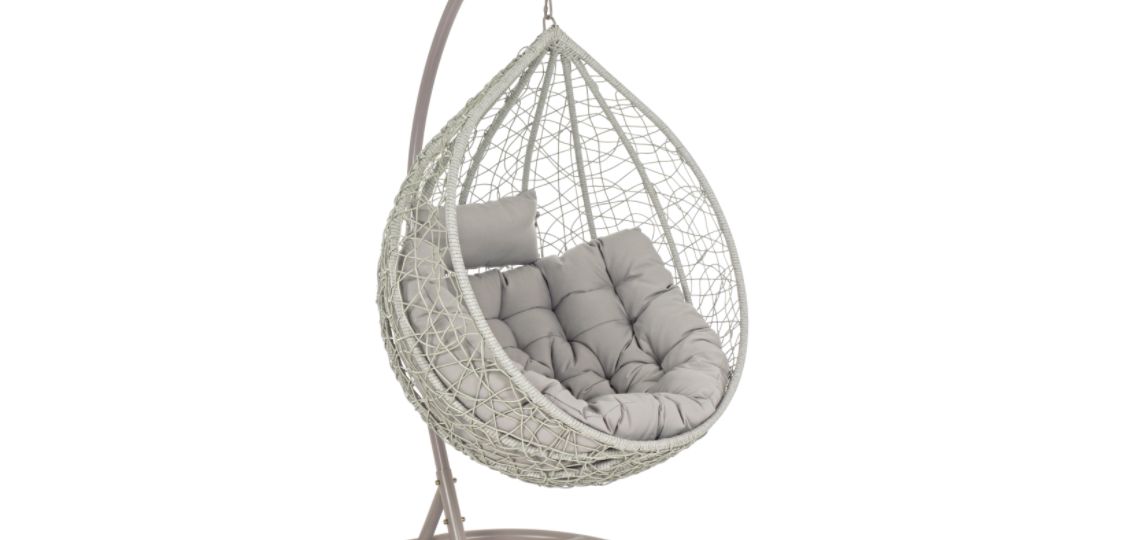 This elegant Amirantes hanging chair is the perfect place to