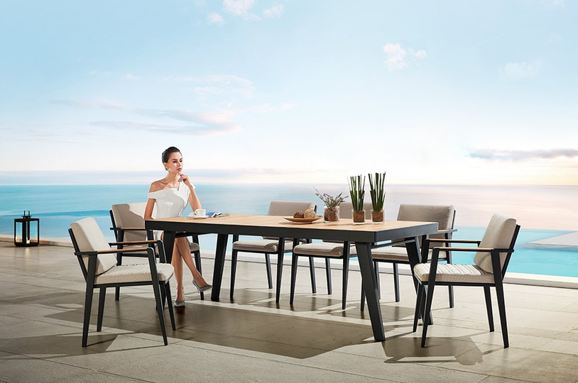 HiGold offers high-quality outdoor furniture providing comfort and style for