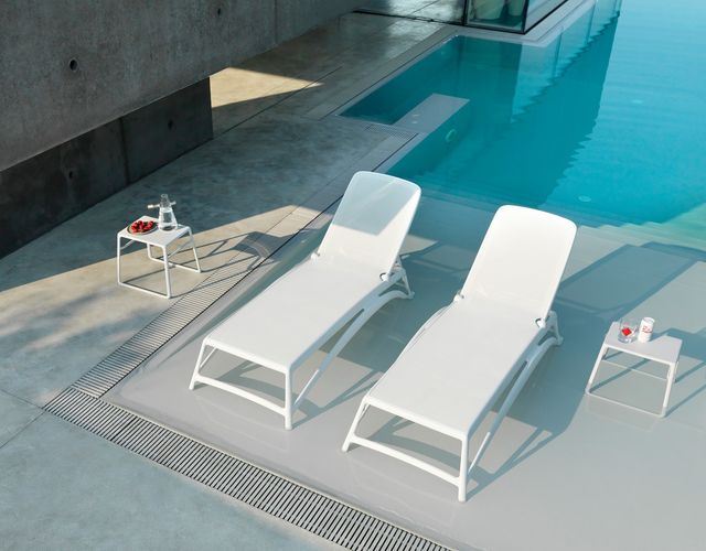 Ideal for soaking in the sun or relaxing by the pool, Nardi sunbeds can recline to four different positions. Due to all ... » Outdoor Furniture Fuengirola, Costa Del Sol, Spain