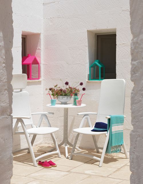 The Darsena reclining chair by Nardi
 Practical and inviting, Darsena is a relaxing foldable outdoor chair in UV-treated... » Outdoor Furniture Fuengirola, Costa Del Sol, Spain