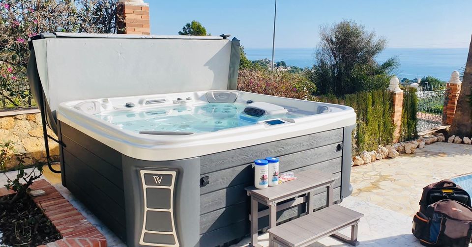 This Elbrus 230 Deluxe was delivered to a lovely family in Benalmadena. 
 We have over 30 spas on display in our showroo... » Outdoor Furniture Fuengirola, Costa Del Sol, Spain