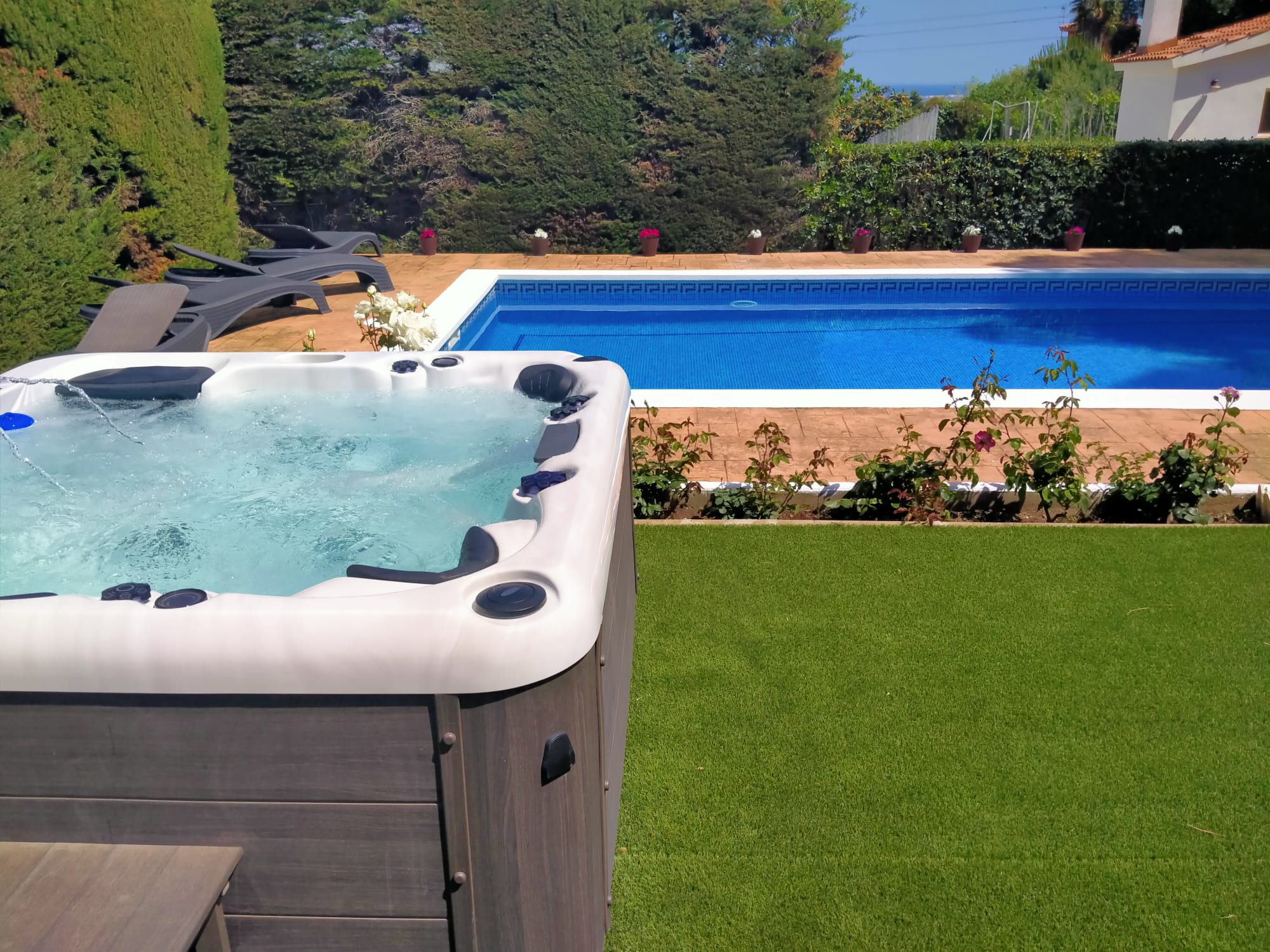 Interested in a spa?
 Visit our showroom where we have around 30 spas on display.
 Link to website:


 » Outdoor Furniture Fuengirola, Costa Del Sol, Spain