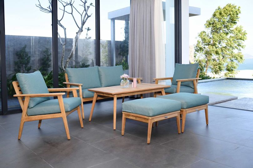 Pure teak at its best Drawing inspiration from iconic mid-century