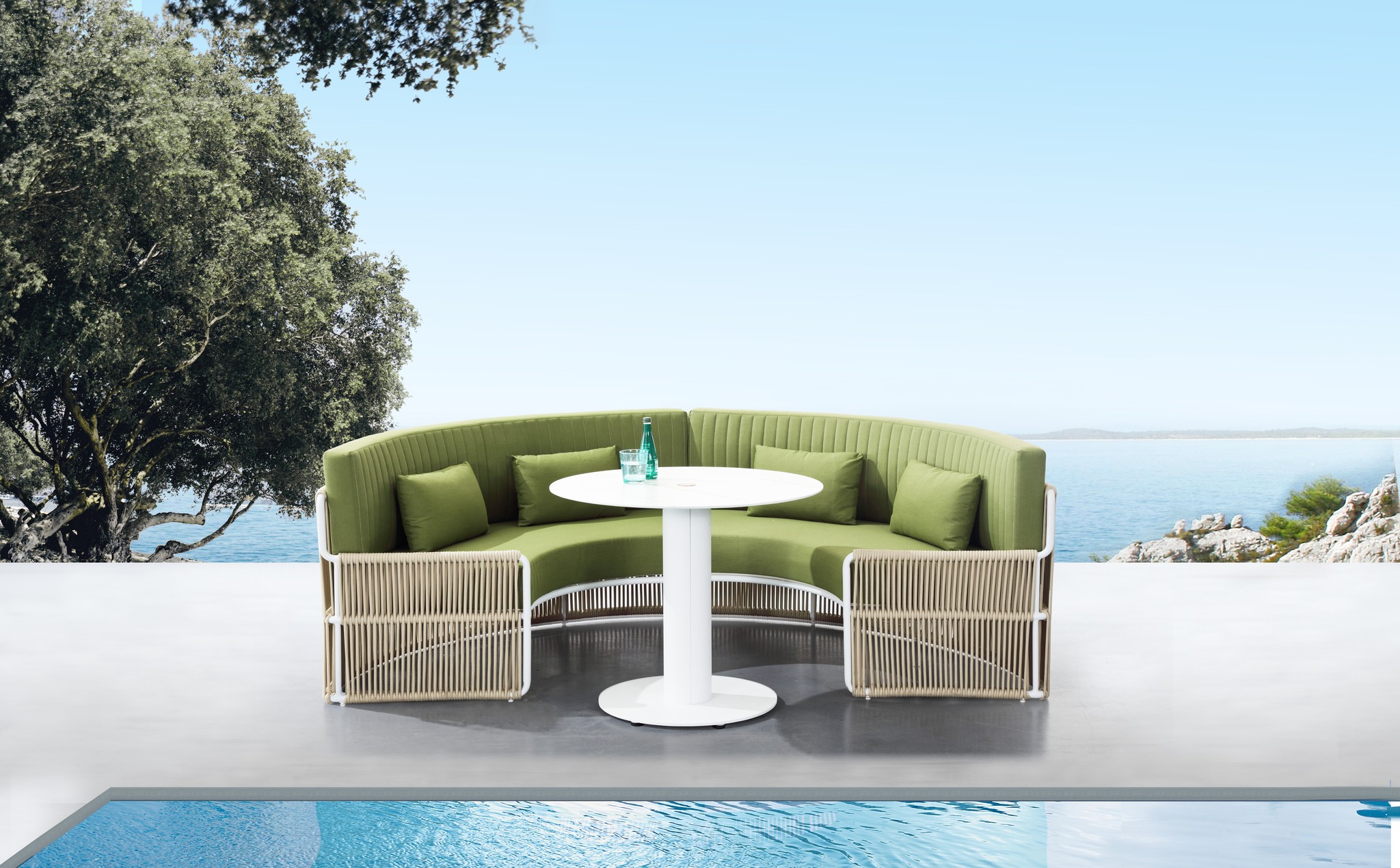 Roma outdoor sofa set by Higold

 » Outdoor Furniture Fuengirola, Costa Del Sol, Spain