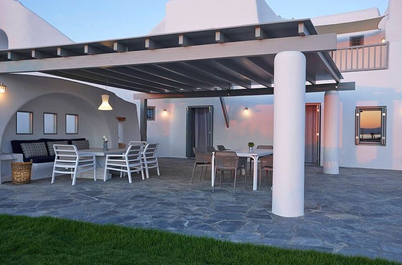 Nardi outdoor furniture creates a comfortable and stylish space that is easy to clean.

 » Outdoor Furniture Fuengirola, Costa Del Sol, Spain