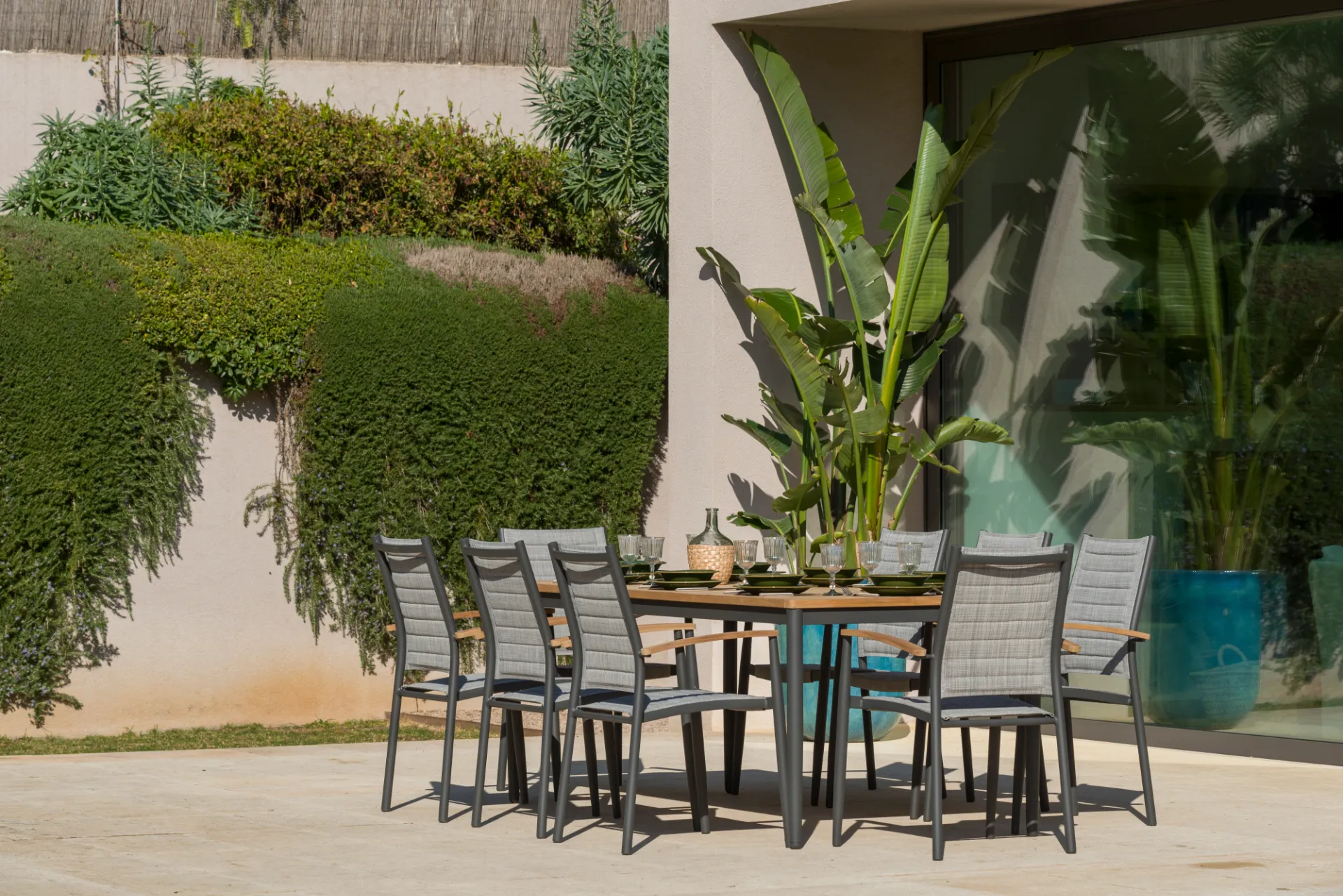 Topaz 8-seater Outdoor Dining Set