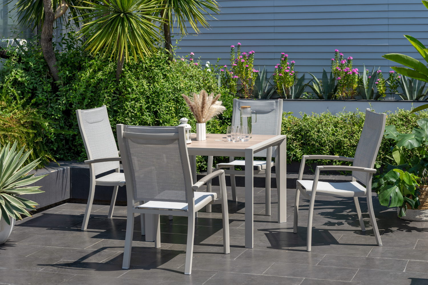 Urbanite 4-seater Garden Dining Table Set